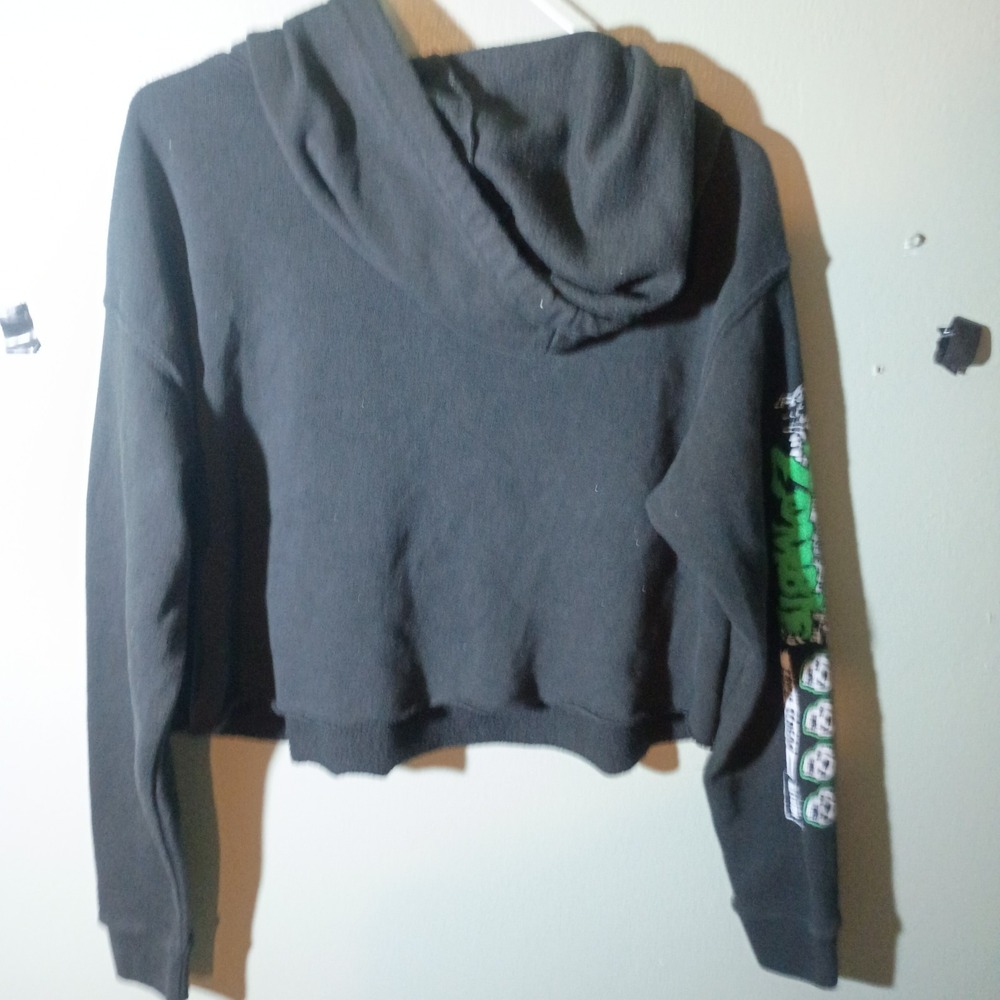 Hottopic Rob Zombie Strange, Uncanny...Cropped Hoodie Women's Large - Picture 7 of 16